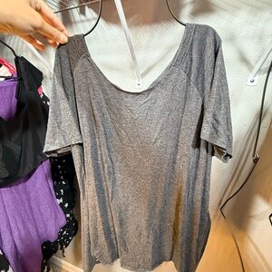 Bloom Heather Gray Women's Short Sleeve Top - back cut out